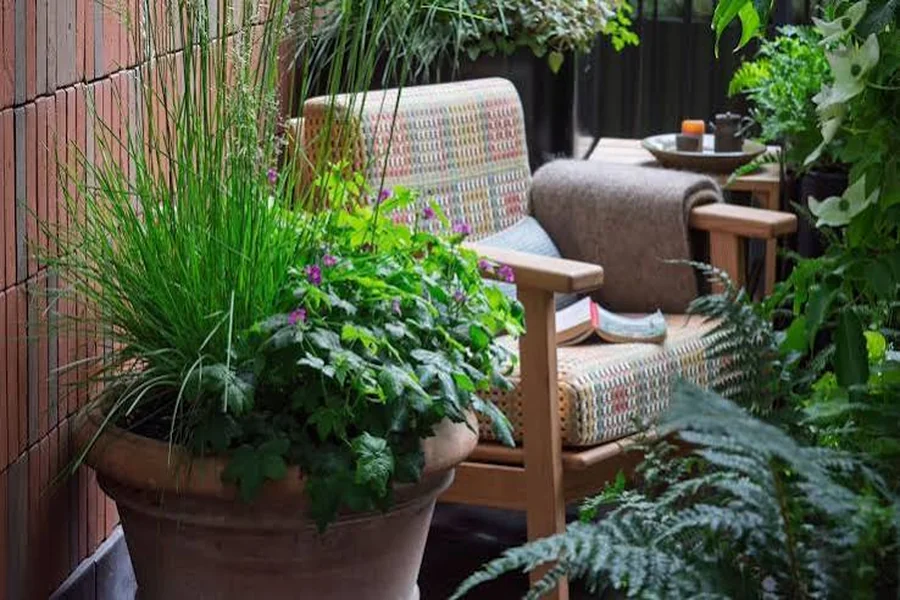 Smart Landscaping Hacks: A High-Yield Garden